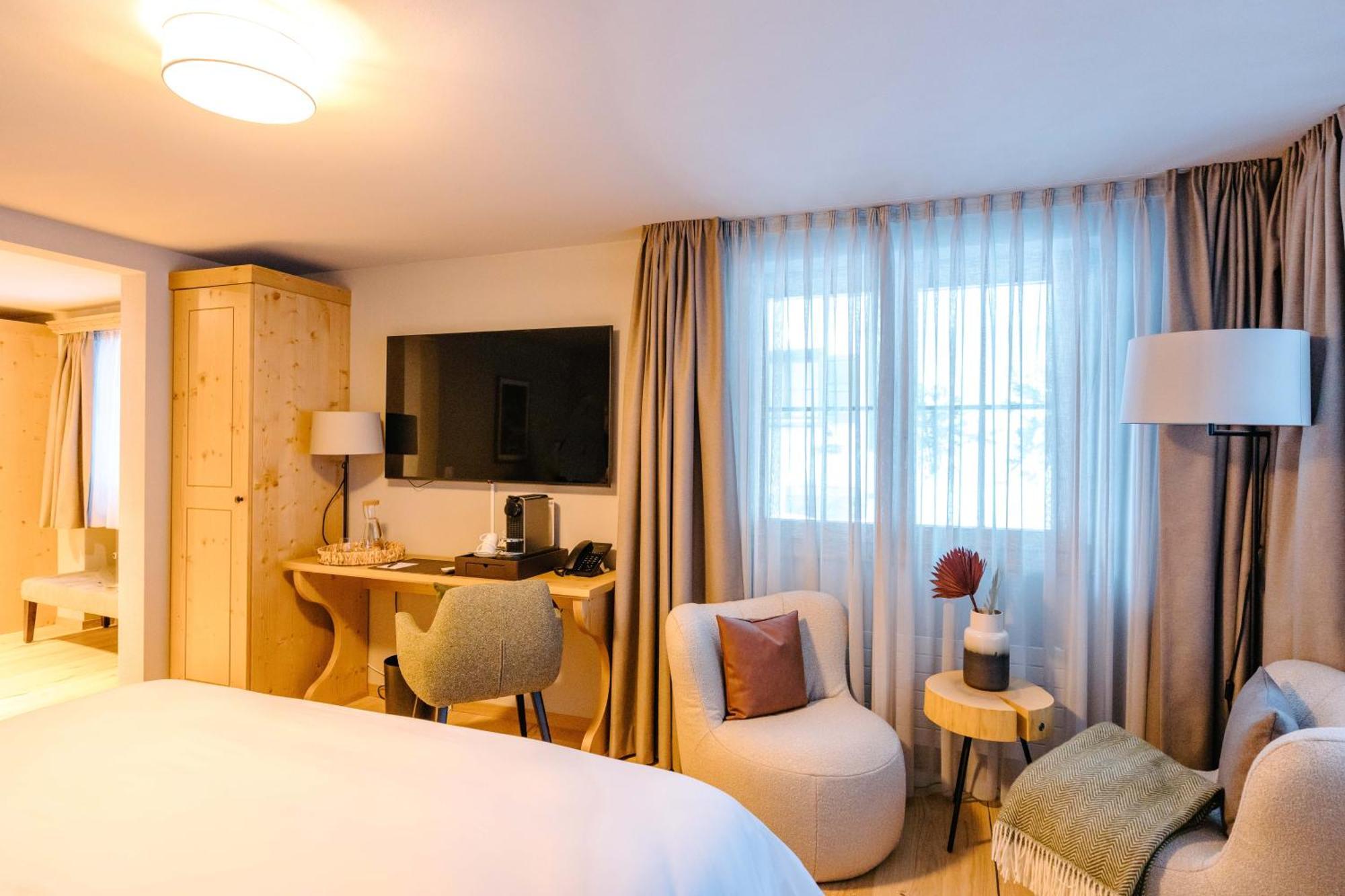 Seven Alpina Boutique Hotel Klosters Exterior photo